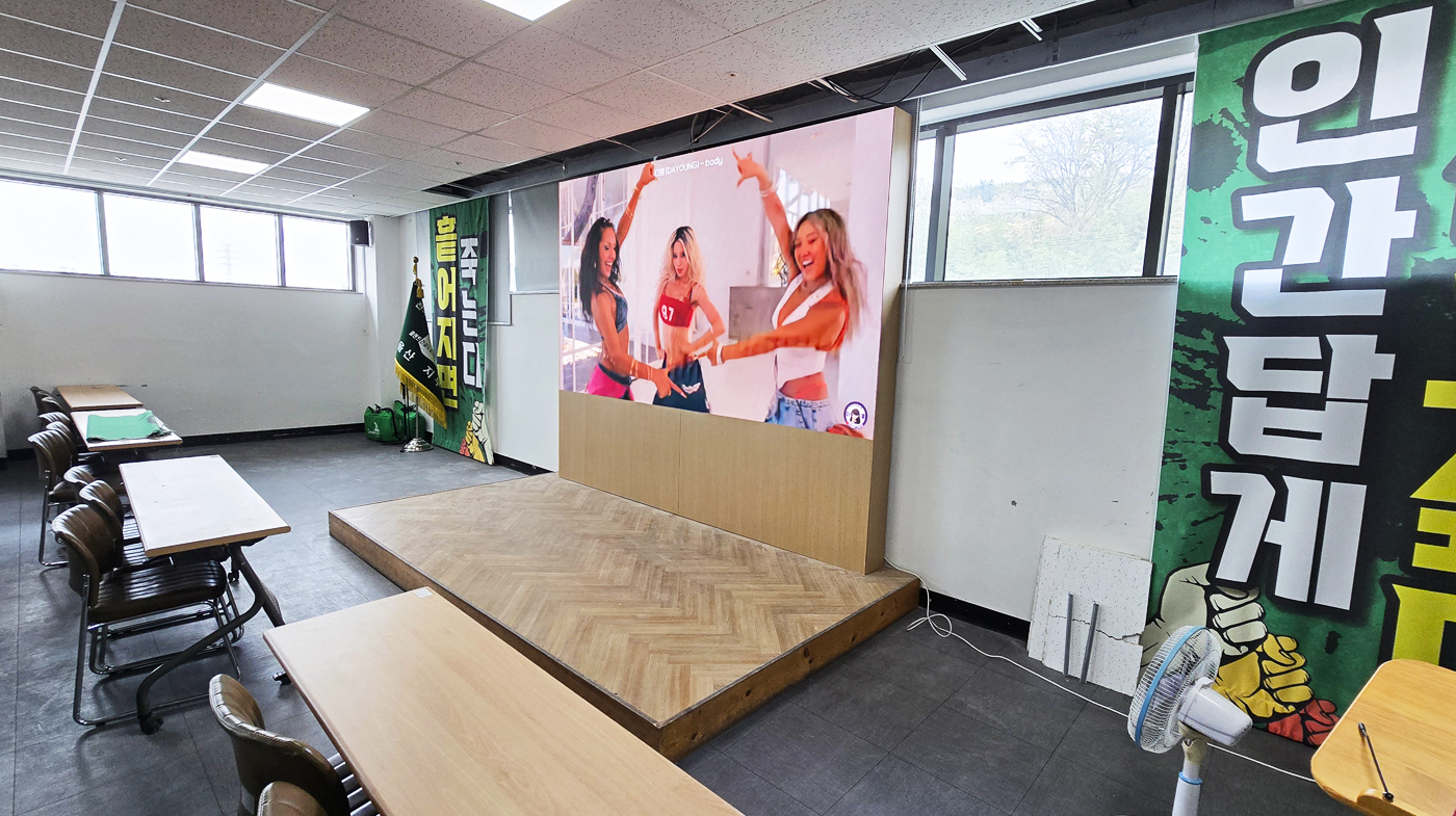 07_리터치 copy.jpg